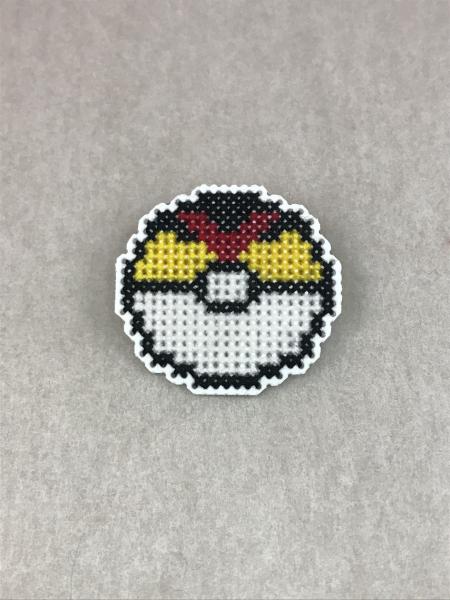 Level Ball Cross Stitch Pin