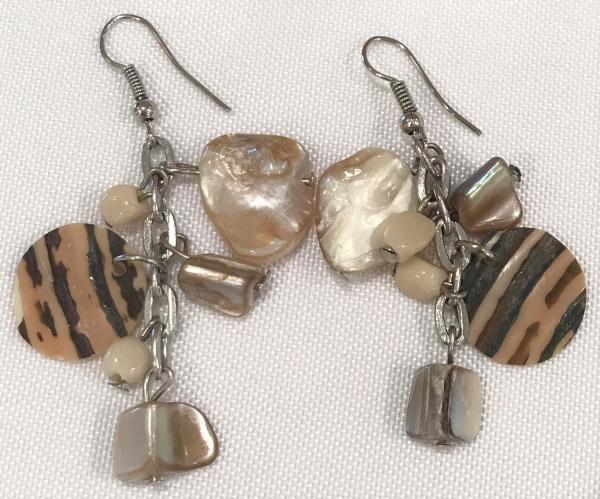 Shell Chain Bead Earrings