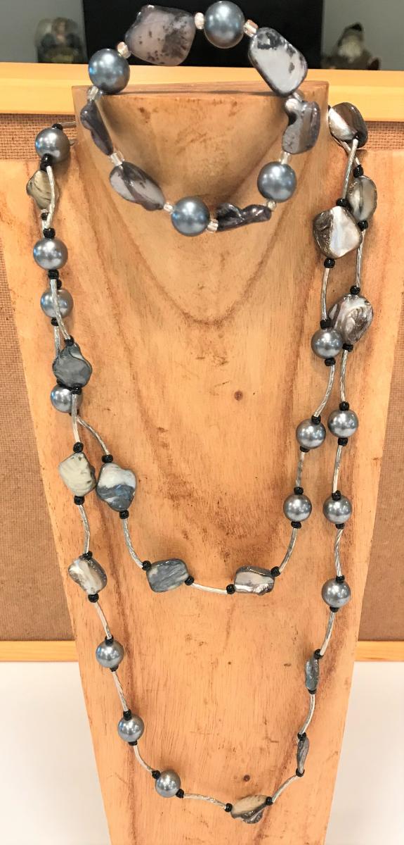 Shell Bead Tube Necklace picture