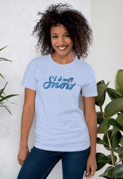 I Smell Snow | Handwritten Painted Script | Unisex Tee picture