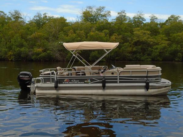 Boat 2- 24' Sun Tracker Pontoon