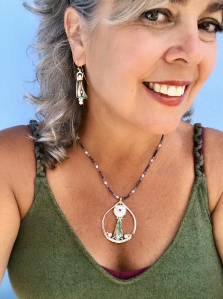 abalone droplet necklace picture