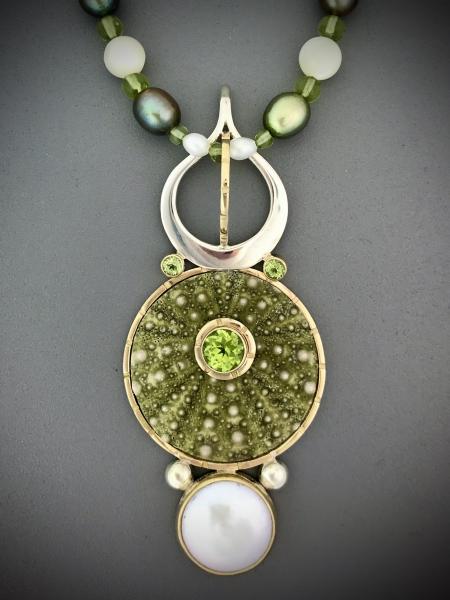 Maine teardrop necklace with pearl picture