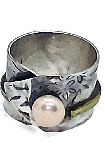 Pearl Ring picture