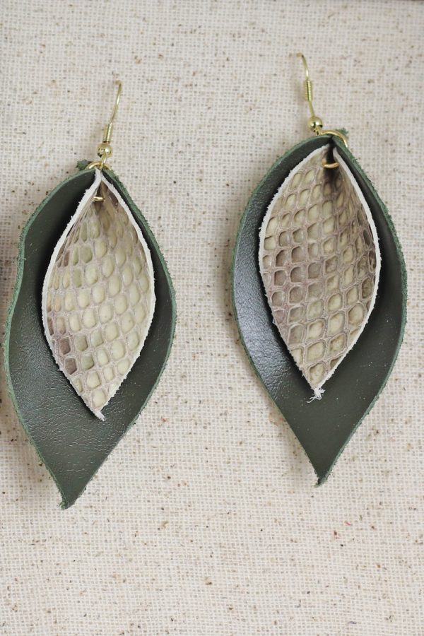 Double Leaf Earrings picture