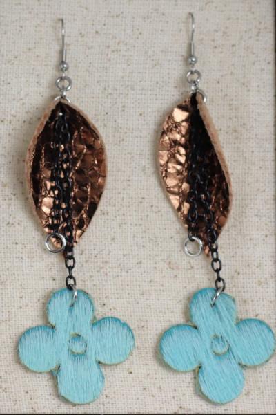 Hanging Floral Earrings picture