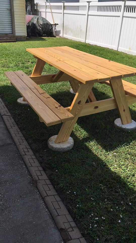 Picnic Table picture