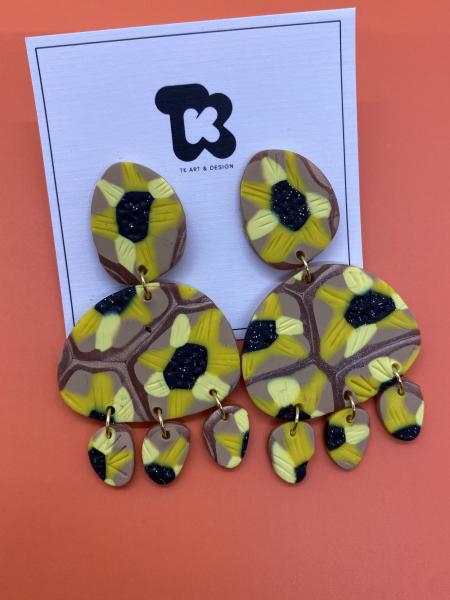 Sunflower Earrings picture