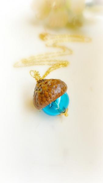 acorn necklace picture