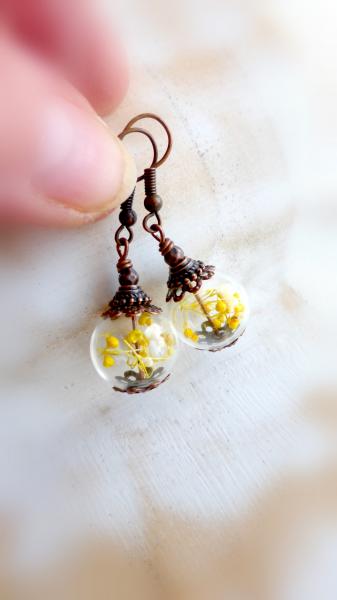 YELLOW TERRARIUM EARRINGS picture