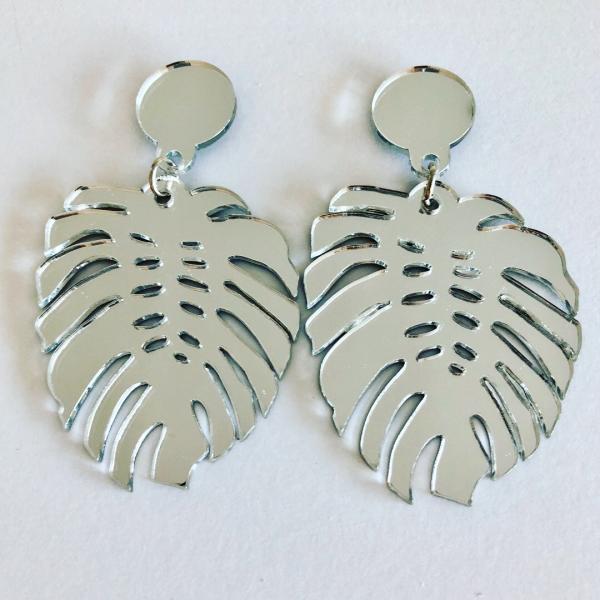 Acrylic Monstera Leaf Earrings picture