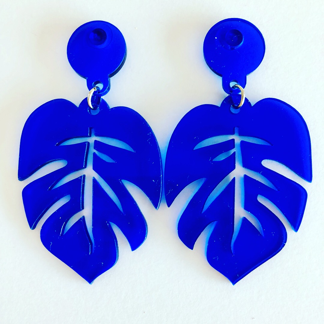 Acrylic Monstera Leaf Earrings picture