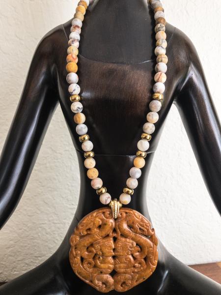 Jade Pendant with Agate Beads Necklace picture