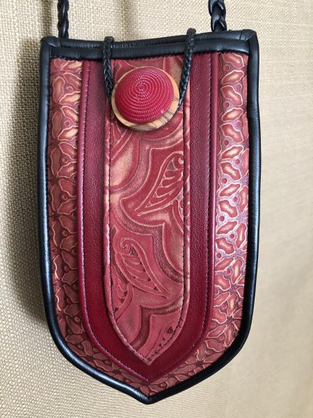 Shield Evening Bag - Reds picture