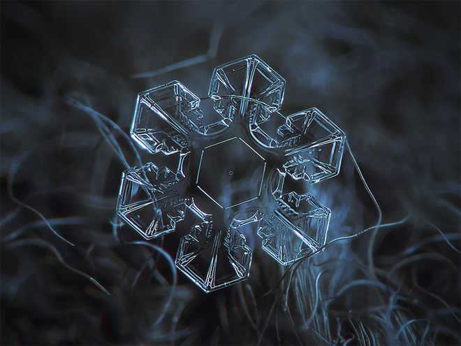 Snowflake Pendant picture