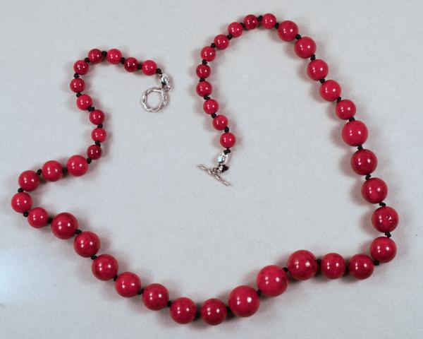 Graduated "Red Fossil" Rock Necklace 19"