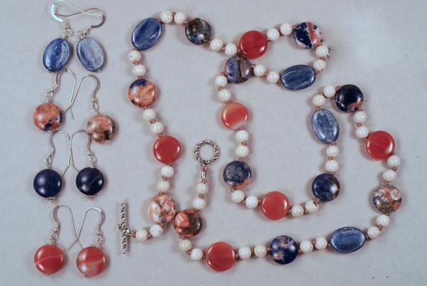 Multicolored Agate & Kyanite Necklace picture