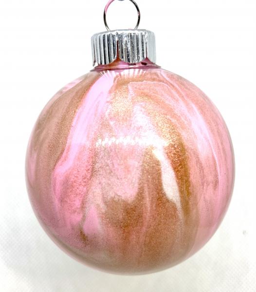 Acrylic pour christmas ornament