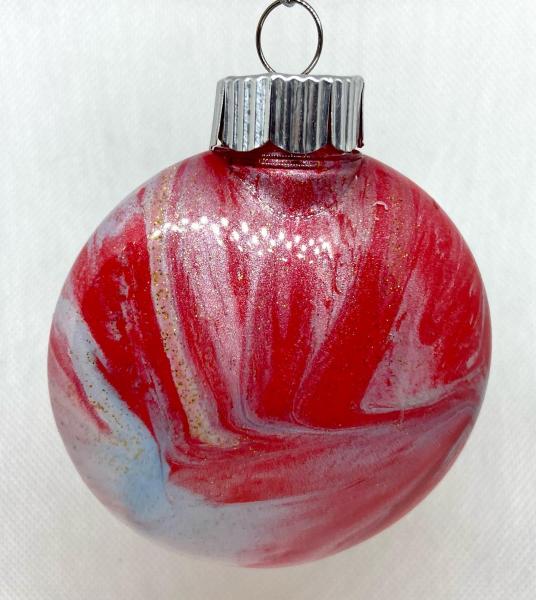 Acrylic pour christmas ornament