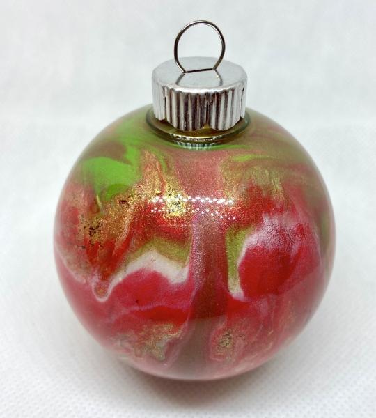 Acrylic pour christmas ornament picture