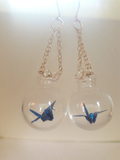 Paper crane glass earrings picture