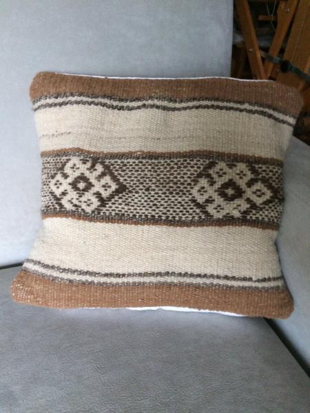 Handwoven Throw pillow in Tan and Off White Geometric Design