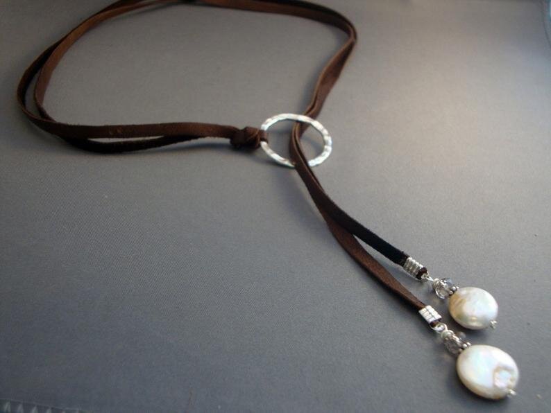 Leather and Sterling silver Necklace, Leather and coin pearls leather lariat, Classic chic picture