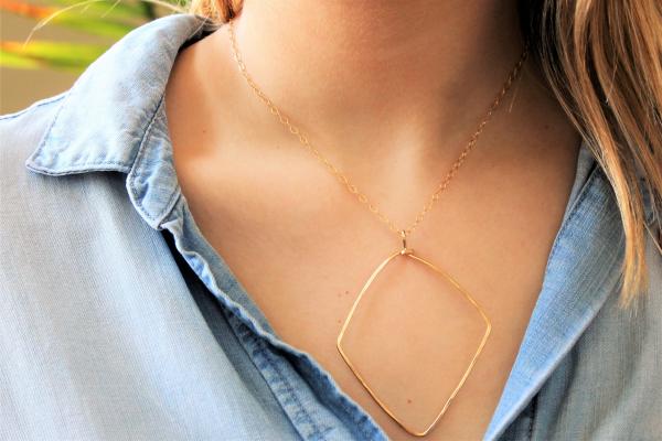 Hammered 14k Gold Filled Geometric Shape / 14k Gold filled image 1 Hammered 14k Gold Filled Geometric Shape / 14k Gold filled image 2 Hammered 14k Go