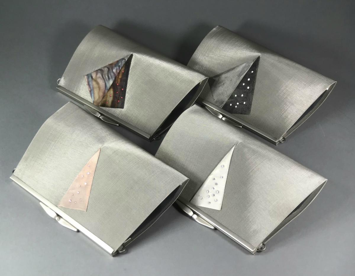 Thais Square Moire Stripes picture