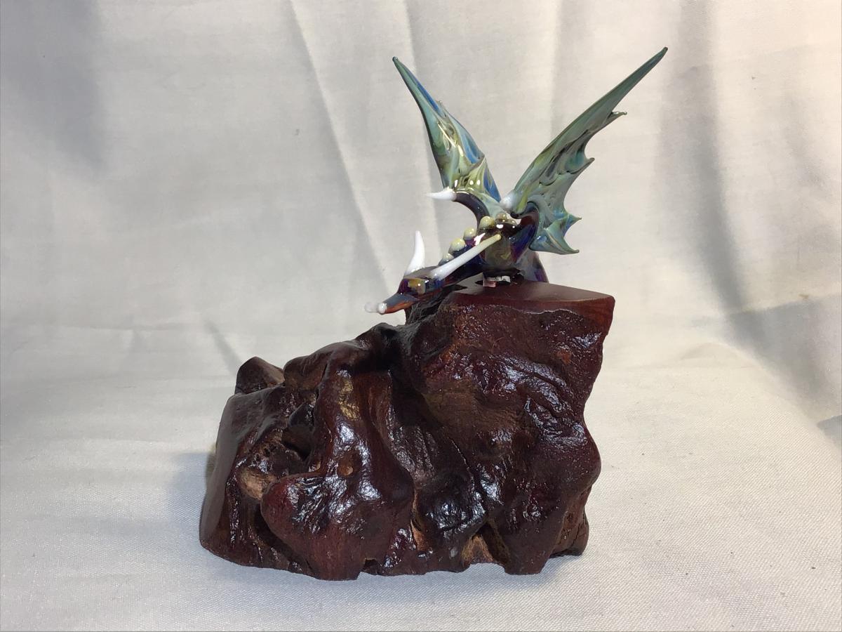 Dragon on Manzanita Burl wood picture