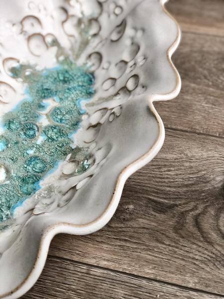 Wave Oavl Centerpiece picture