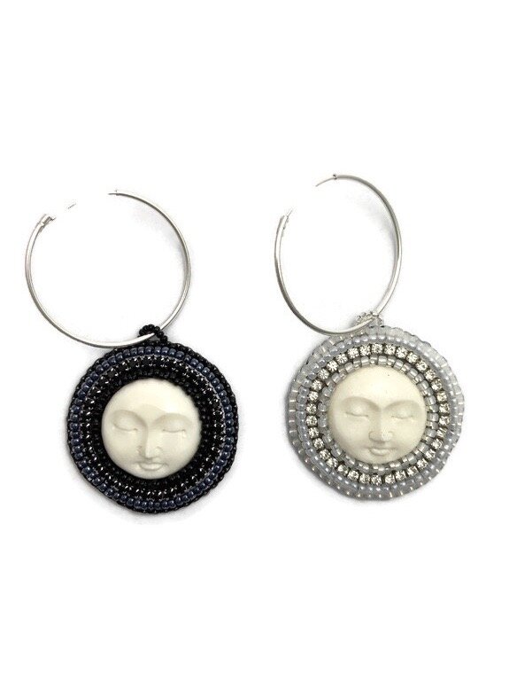 Night and Day earrings picture