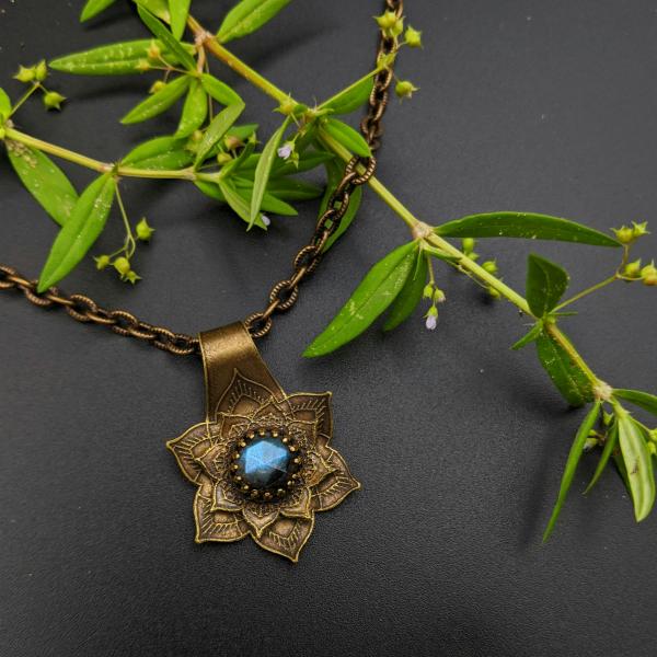 etched flower mandala necklace with labradorite