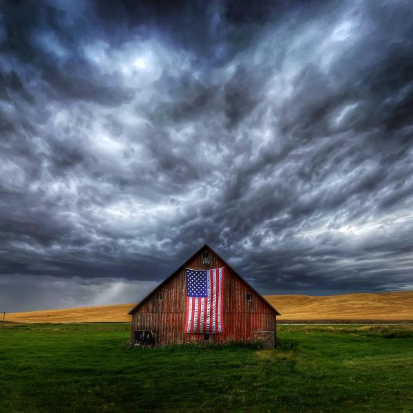 Flag and Barn picture