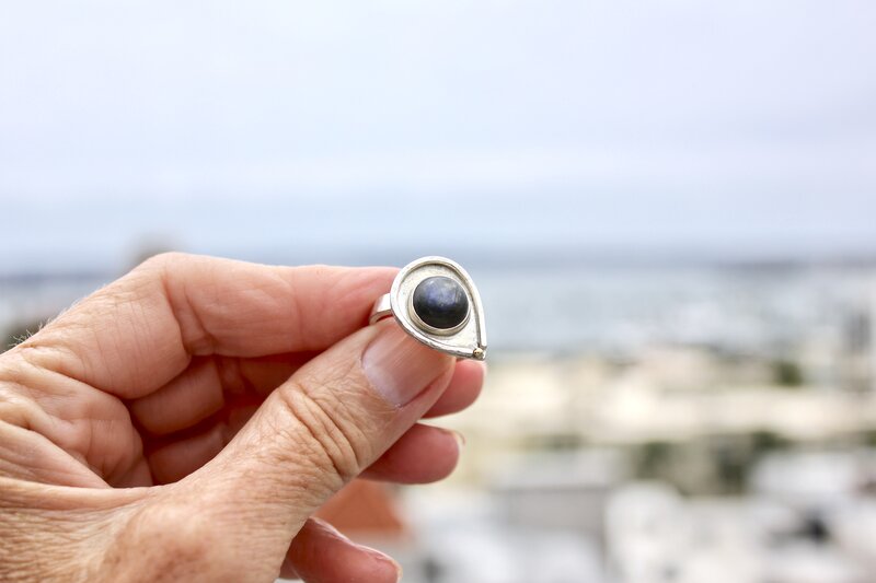 Labradorite Ring picture