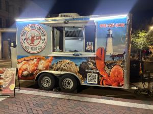 The Real Maine Lobster logo