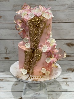 Custom Cakes picture