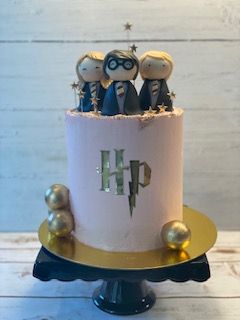 Custom Cakes picture