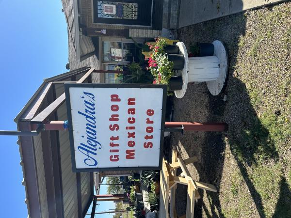 Alejandra’s gift shop