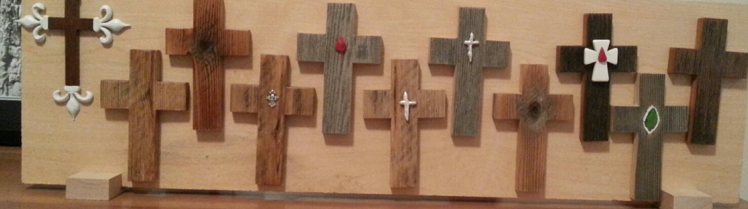 wooden crosses picture