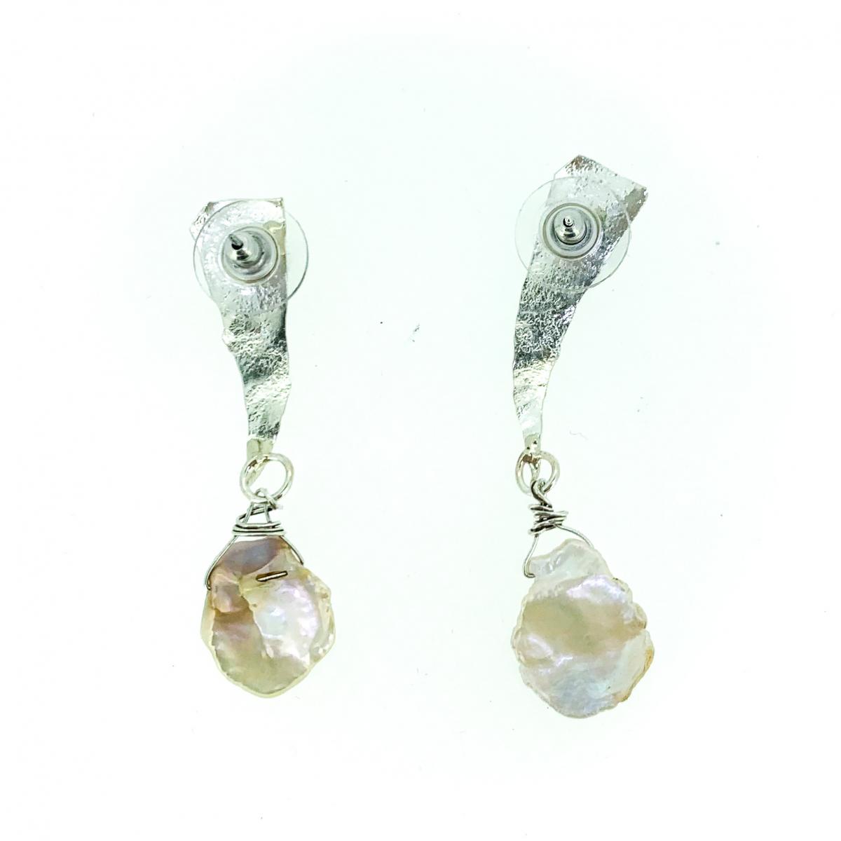 Sterling Silver Coin-shaped Freshwater Pearl Earrings picture
