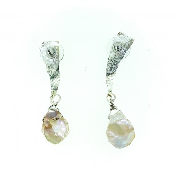 Sterling Silver Coin-shaped Freshwater Pearl Earrings picture