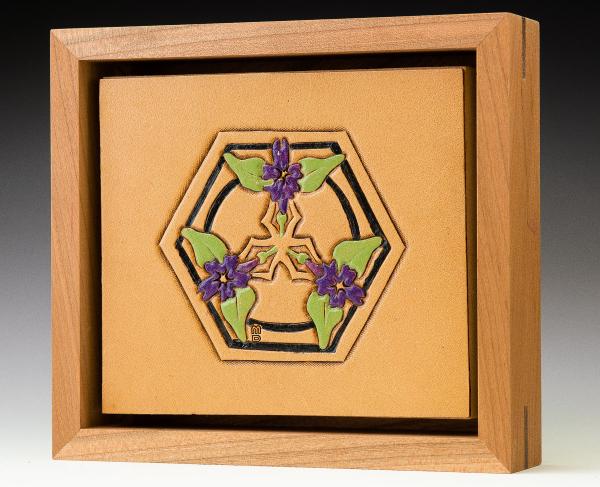 Hexagonal Arts and Crafts Violets Medalion.  _GDP8242