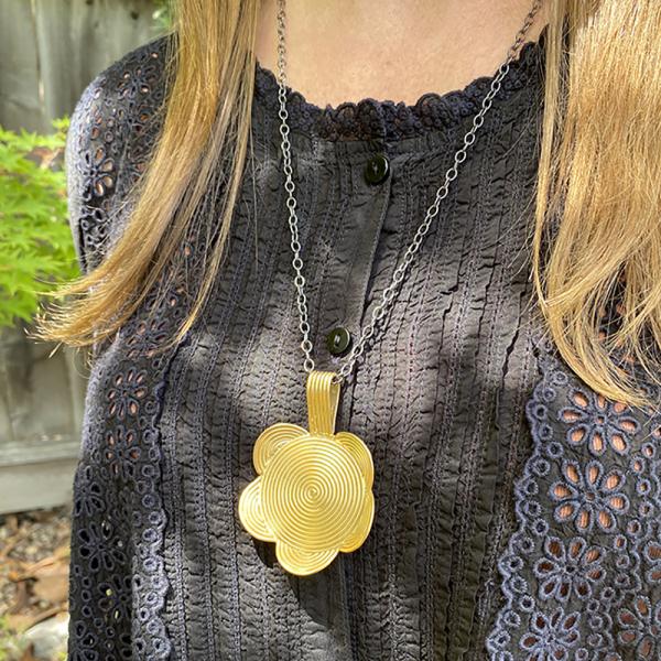 Golden Flower Necklace picture