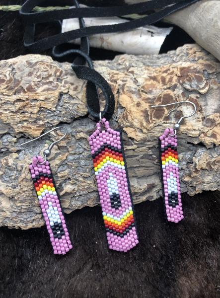 Beaded pendant/earring set picture