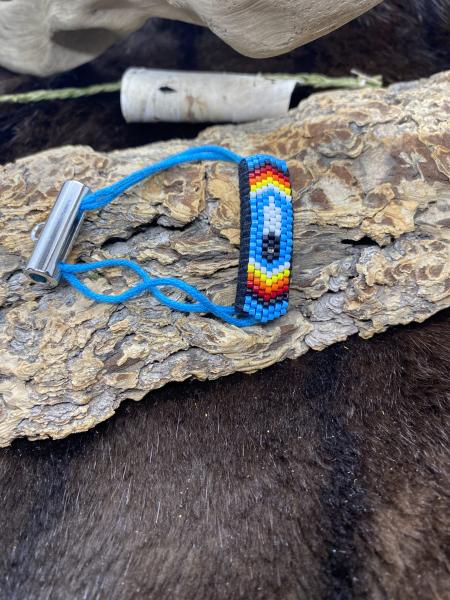 Beaded blue bracelet