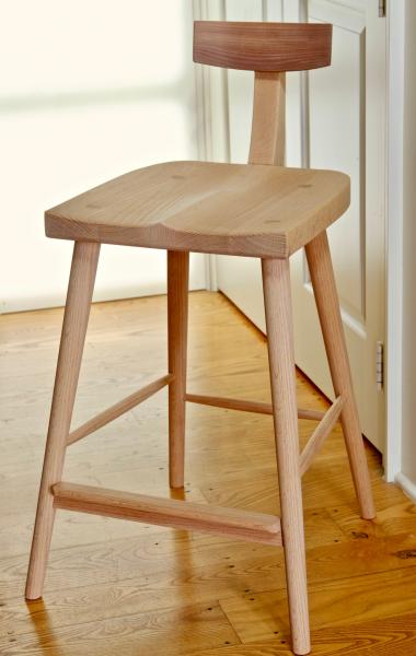 "Anna's Stool" Walnut Crest Rail / Red Oak