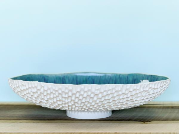 Anemone Oval Bowl in Shallow Seas