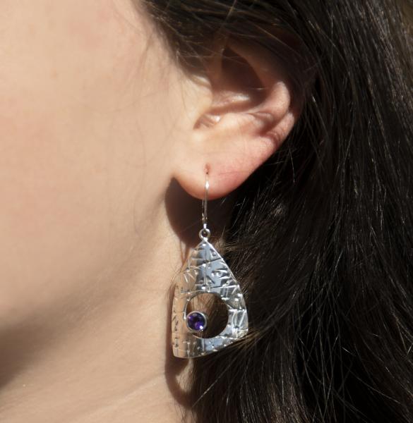 Time Traveler Tri-Curve Earrings with Amethysts picture