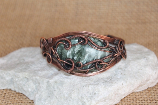 Green Seraphinite Copper Cuff